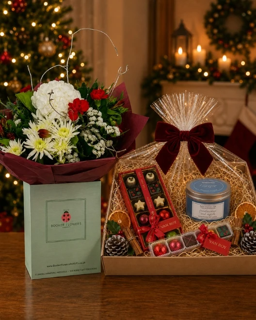 Sleigh Ride Christmas Bouquet and a Cosy Christmas Hamper Sleigh Ride Christmas Bouquet and a Cosy Christmas Hamper
