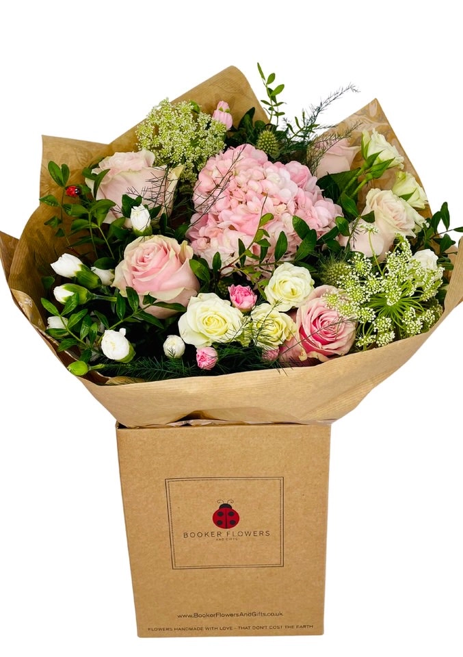 Pink lady Hydrangea and rose bouquet Pink lady Hydrangea and rose bouquet